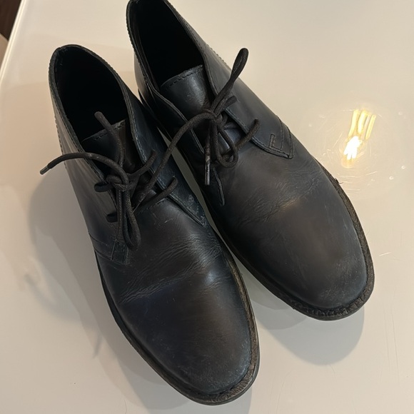 Red Tape boots - size 10 - Picture 5 of 8